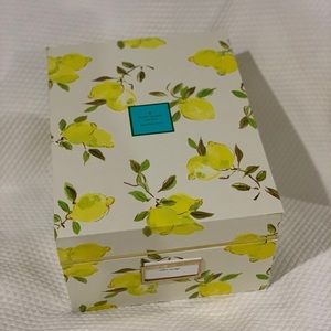 🌺🌹Kate spade organizer box🌻🌼